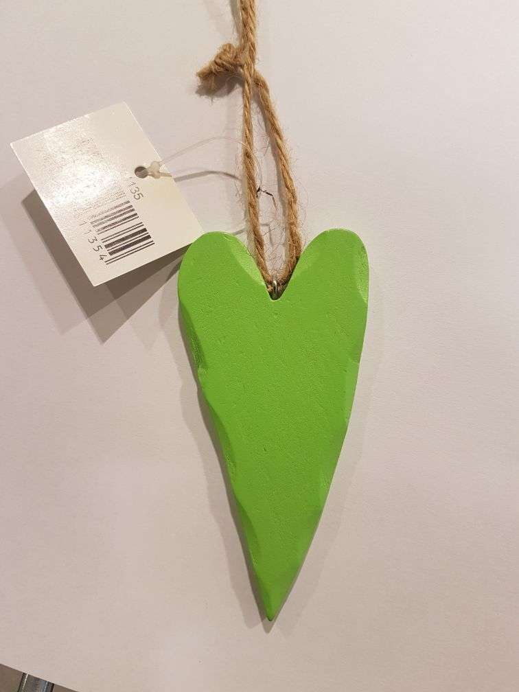 Hjerte med snor - Grønn 7 cm